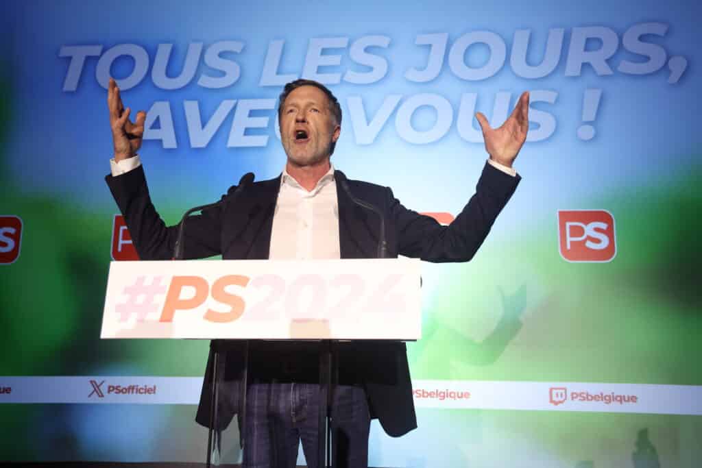 Le PS modifie ses statuts