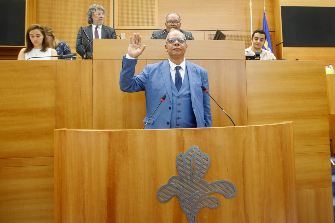 BRUSSELS PARLIAMENT PLENARY SESSION OATH CEREMONY