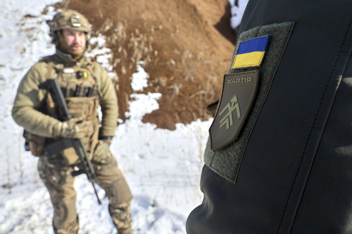 Ukraine’s Khartiia Brigade infantry personnel test out new weapons