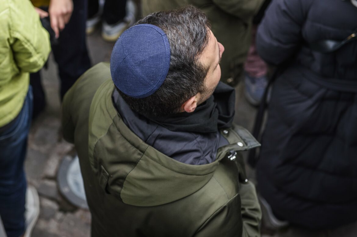 DEMONSTRATION AGAINST ANTISEMITISM | MANIFESTATION CONTRE L’ANTISEMITISME