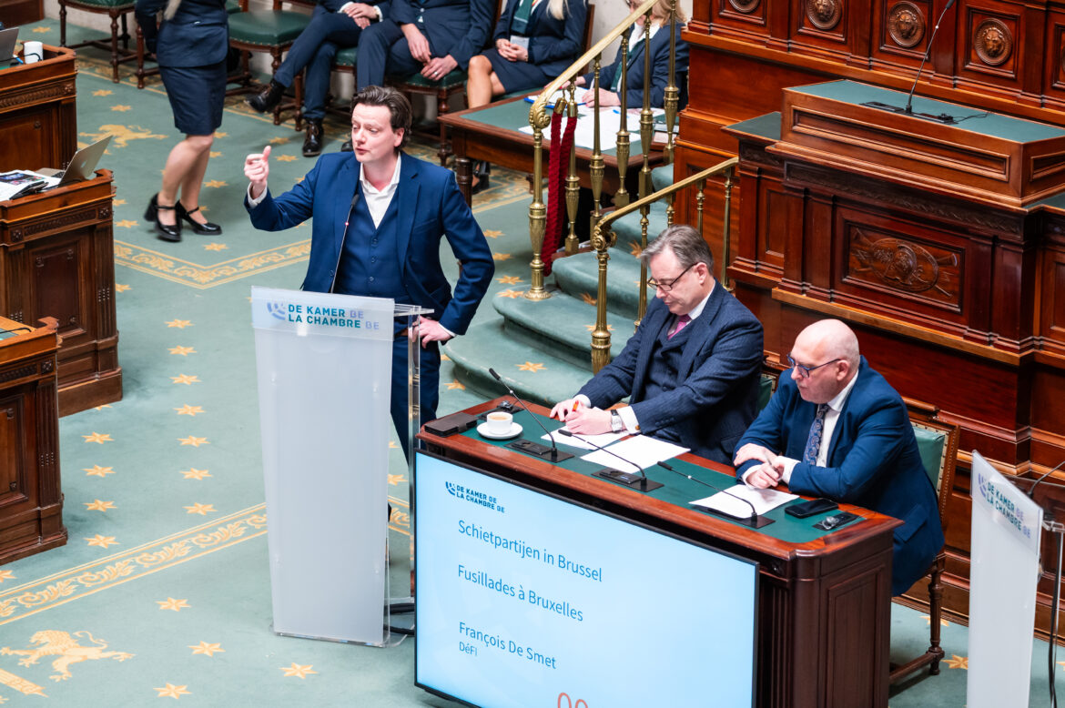 François De Smet Défi at the plenary session of the Chamber at