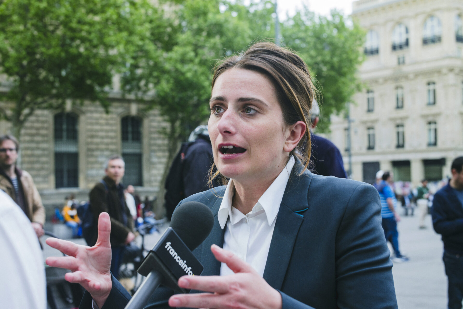 Marine Tondelier Prend La RTBF Comme Mod le Et Pr ne La D sob issance marine-tondelier-prend-la-rtbf-comme-mod-le-et-pr-ne-la-d-sob-issance