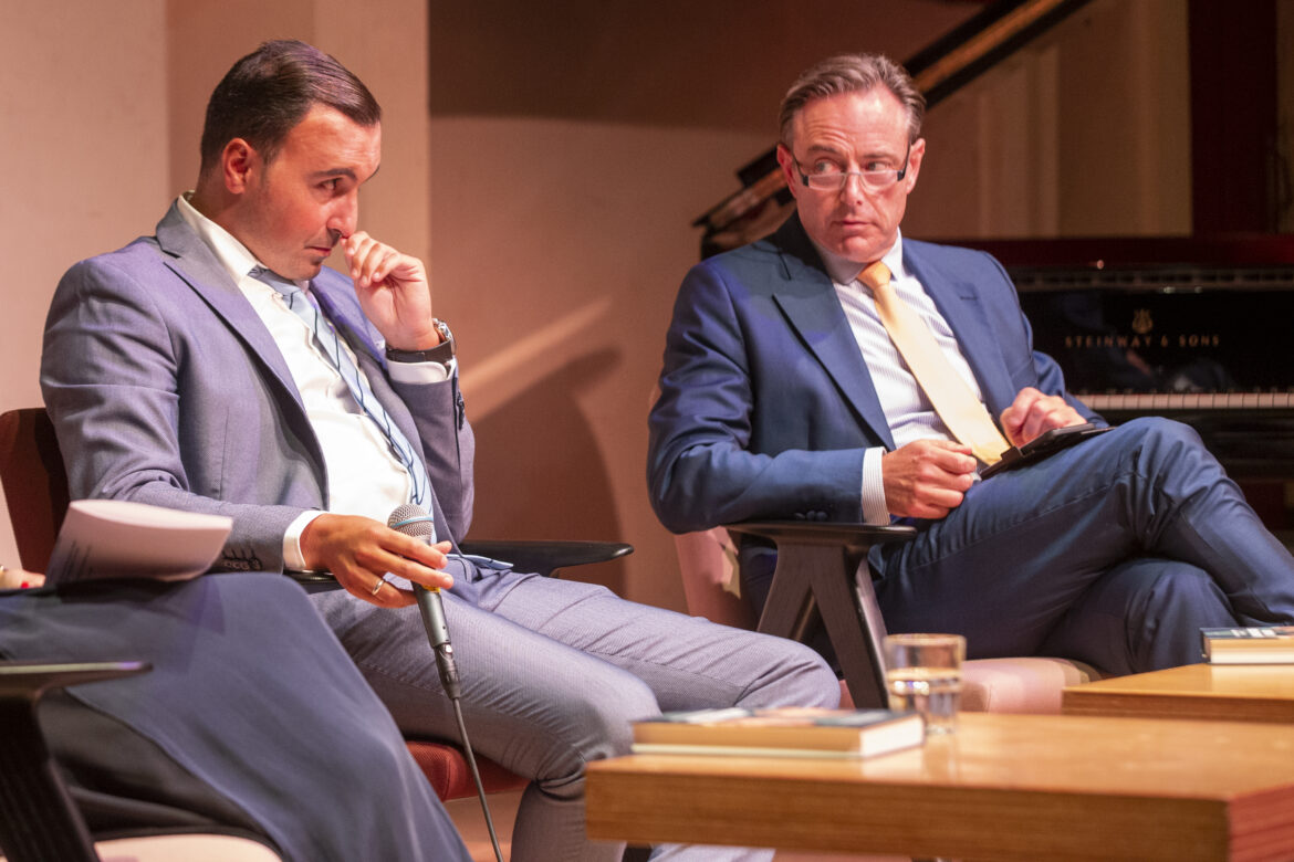 GENT CONFLICTING RELIGIONS DEBATE