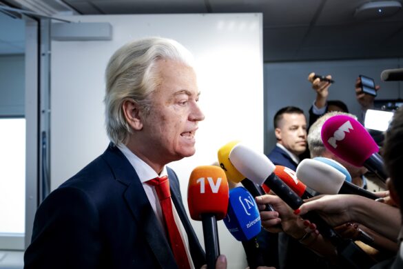 Kabinet valt over eis Wilders voor meer asielmaatregelen