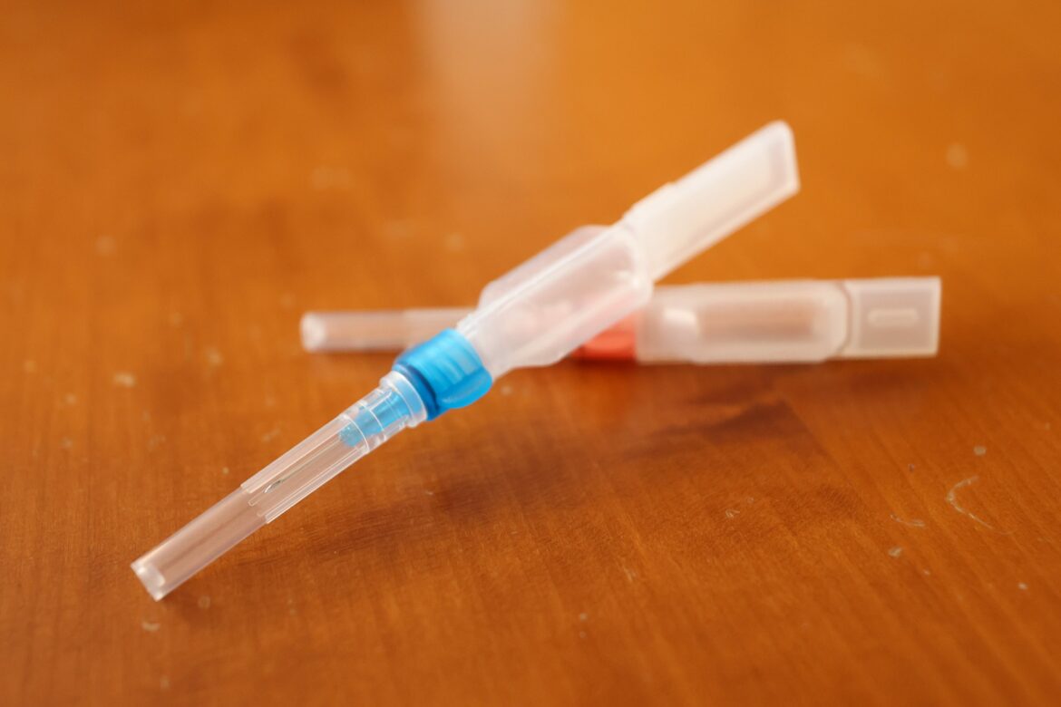 Visite nouvelle unite production vaccin unidose (la seule en Europe et la 2e au monde) d’Unither Pharmaceuticals