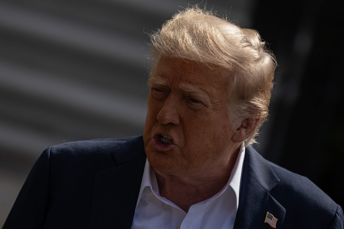 President Trump And Wife Depart White House For Texas – Washington Images/ABACAPRESS.COM