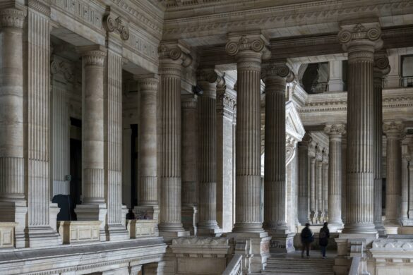 Brussels, Bruxelles, Palais de Justice de Bruxelles, Palace of Justice, Justitiepaleis, built 1866-1883 by Joseph Polaert, central staircase