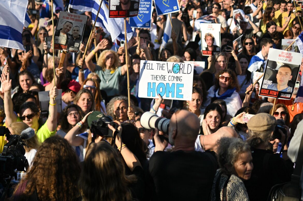 Photo by Lionel Urman/ABACAPRESS.COM