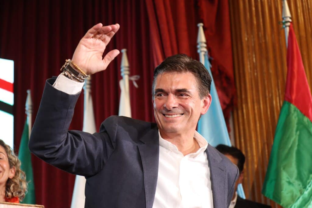 Image: &copy; Diego Rosales/ZUMA Press Wire)