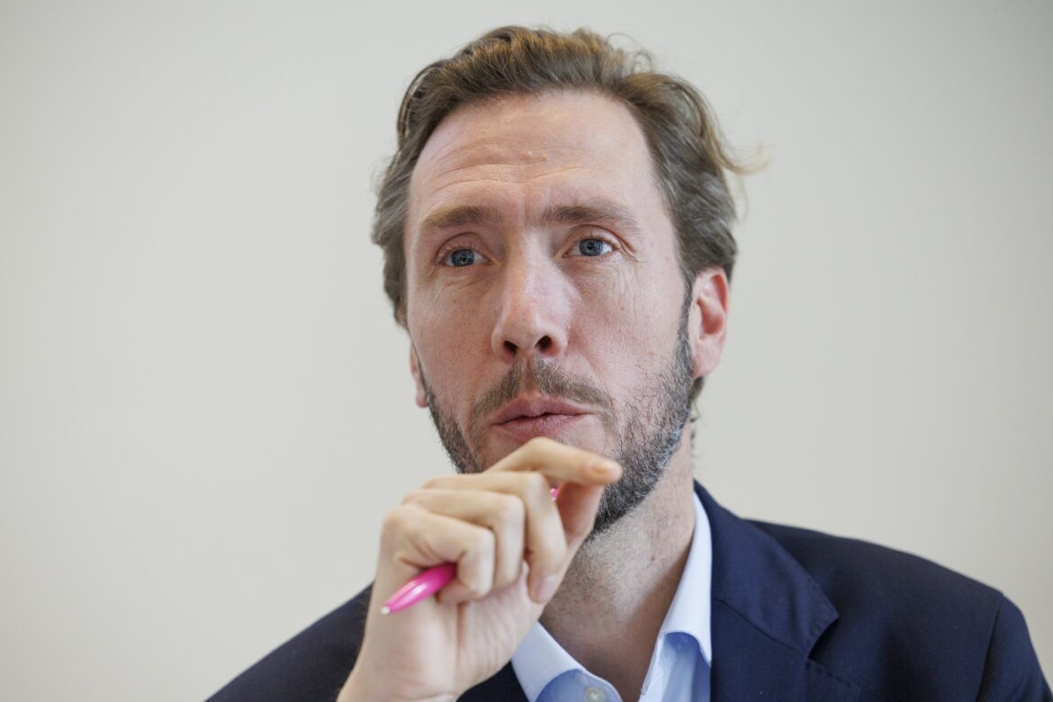 PHOTO NICOLAS MAETERLINCK