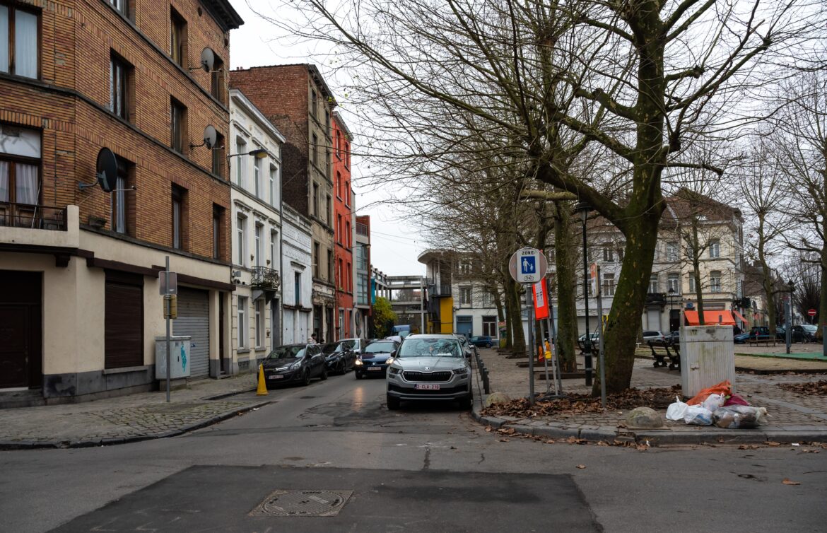 The Alphonse Lemmens Square, known for criminality and social te