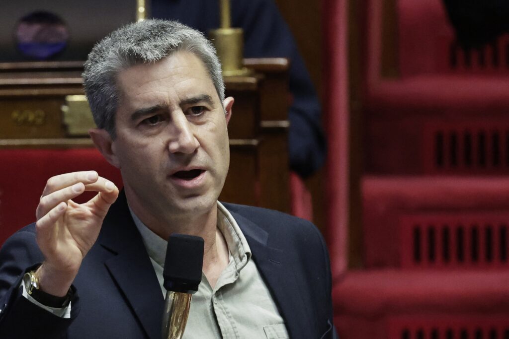 STEPHANE DE SAKUTIN / AFP