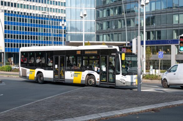 De Lijn Regional bus at the petite ceinture or Kleine ring in Br