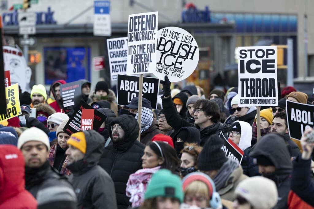 (Credit Image: &copy; Matthew Hoen/ZUMA Press Wire)