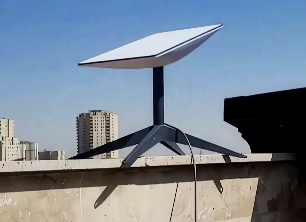 Elon Musk titille les op&eacute;rateurs t&eacute;l&eacute;coms.