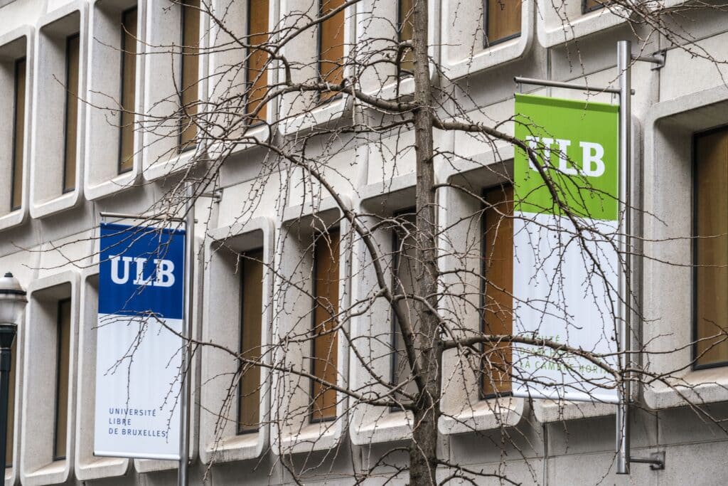 Conf&eacute;rence contest&eacute;e &agrave; l&rsquo;ULB : derri&egrave;re la pol&eacute;mique, la bataille du d&eacute;bat universitaire