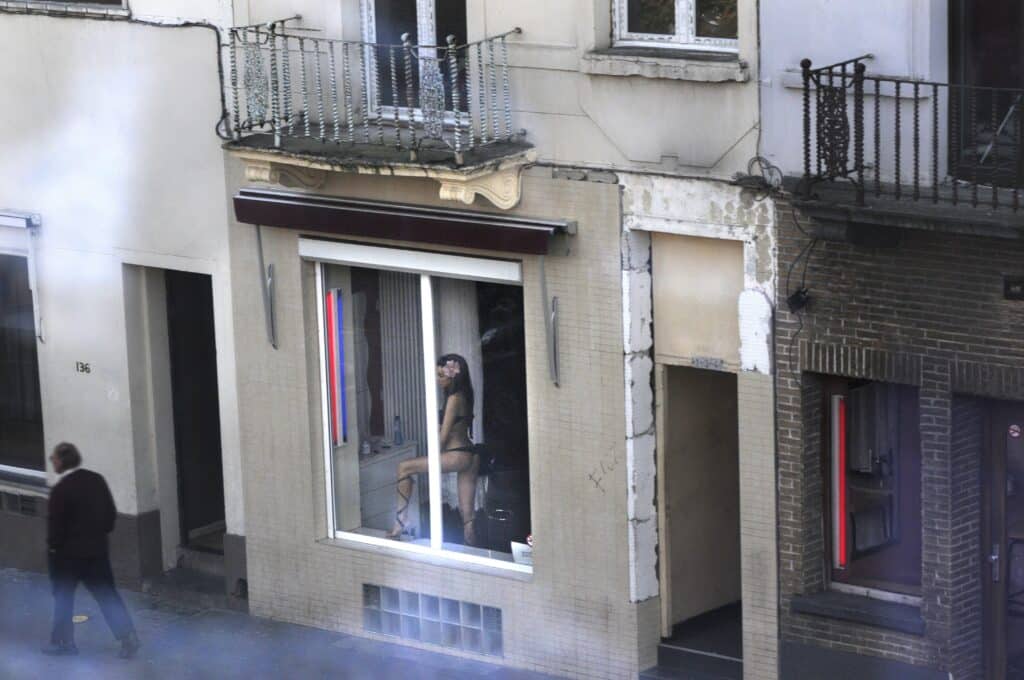 Seule une poign&eacute;e de prostitu&eacute;es sous contrat de travail