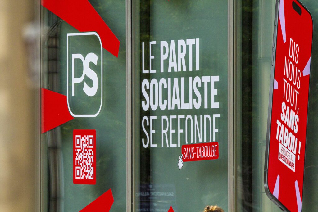 Refondation du PS : grand chantier id&eacute;ologique&hellip; ou th&eacute;&acirc;tre politique ?