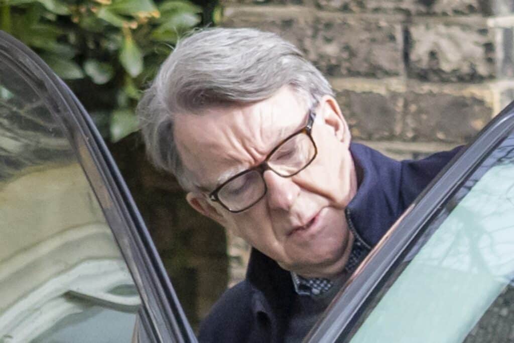 Affaire Epstein : l&rsquo;ex-ministre britannique Peter Mandelson remis en libert&eacute; sous caution