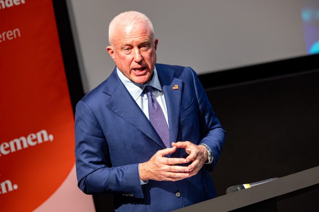 Bill White accuse la Belgique d'antis&eacute;mitisme