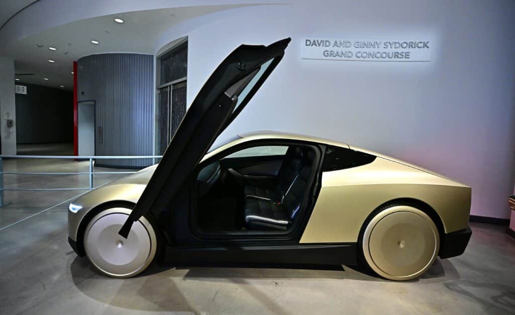 Tesla mise son avenir sur une voiture sans volant