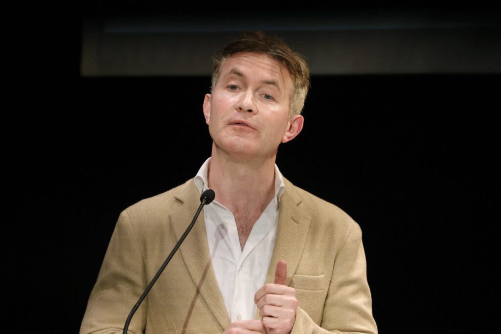 The Spectator, le club tr&egrave;s anglais qui fa&ccedil;onne la droite britannique