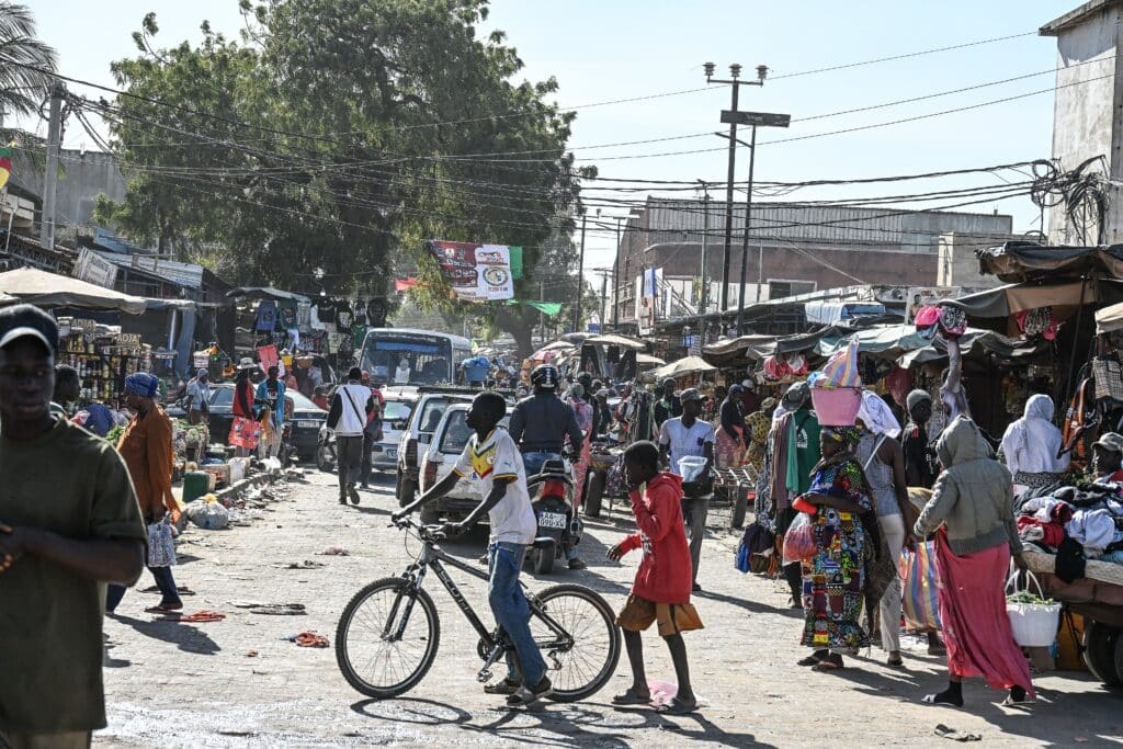 Afrika: Een continent op volle snelheid, maar zonder motor