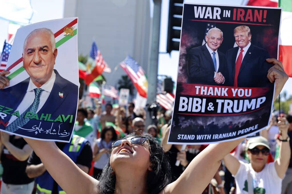 Reza Pahlavi sur CNEWS - &laquo; Le r&eacute;gime va tomber. La seule alternative est une d&eacute;mocratie la&iuml;que &raquo;