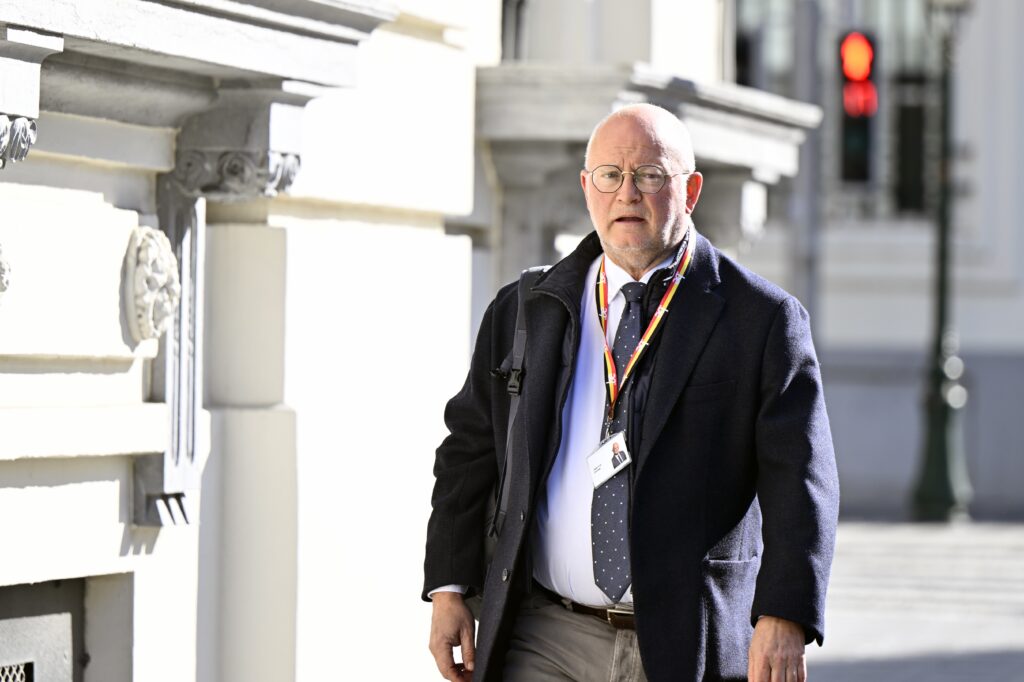 Jean-Luc Crucke (Les Engag&eacute;s): &ldquo;Als we niets veranderen, loopt de NMBS een groot financieel risico&rdquo;