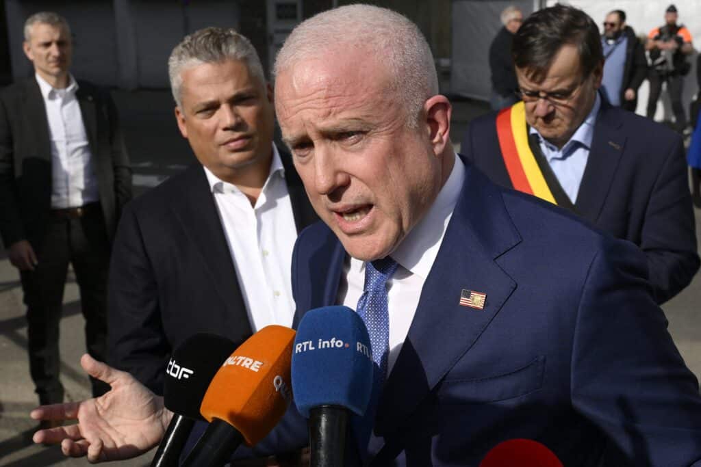 Explosion devant la synagogue de Li&egrave;ge : Bill White exprime son soutien&nbsp;inconditionnel