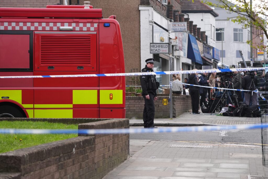 Des ambulances juives incendi&eacute;es &agrave; Londres : la haine franchit un nouveau seuil