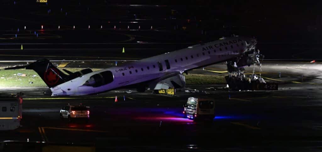 LaGuardia : le verbatim gla&ccedil;ant des secondes qui ont men&eacute; au crash