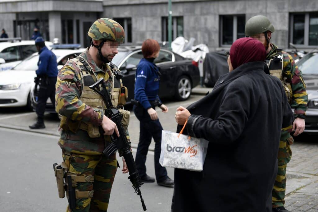 Un accord surprise entre MR, CD&V et N‑VA d&eacute;bloque les dossiers de la justice et de la s&eacute;curit&eacute;.