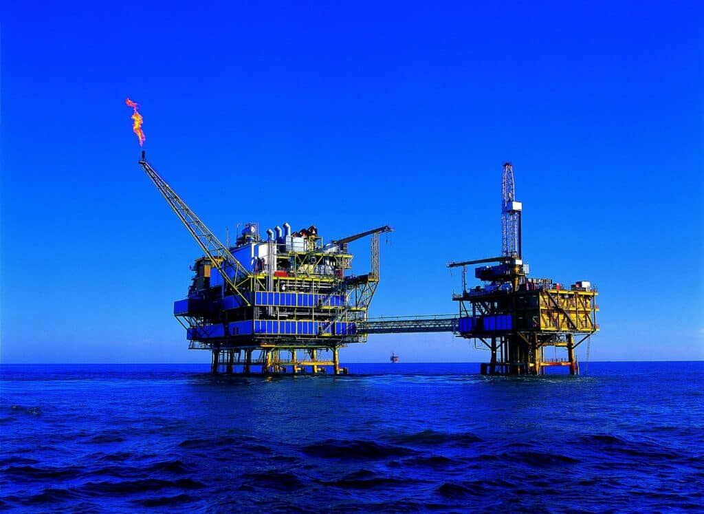 Na blokkade van de Straat van Hormuz lachen Rusland en China het laatst