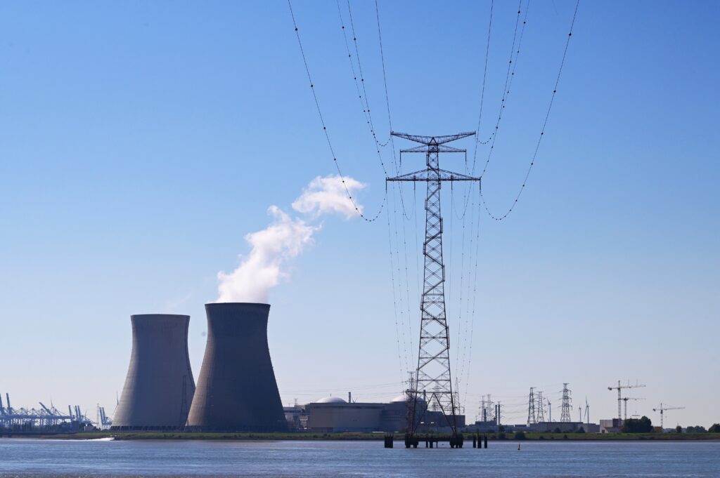 Nucl&eacute;aire : l&rsquo;industrie belge veut forcer Engie &agrave; maintenir ses centrales