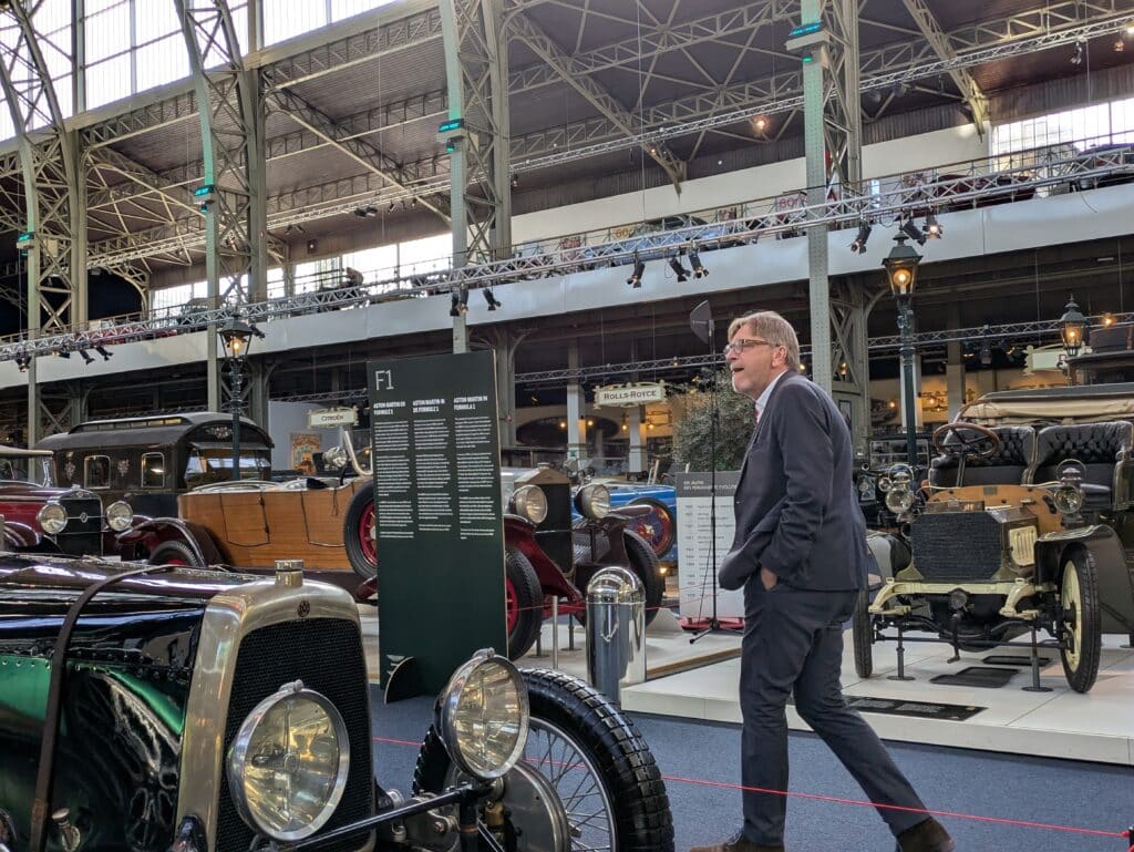 Aston Martin &agrave; l'honneur &agrave; Autoworld, un si&egrave;cle d'&eacute;l&eacute;gance automobile expos&eacute;