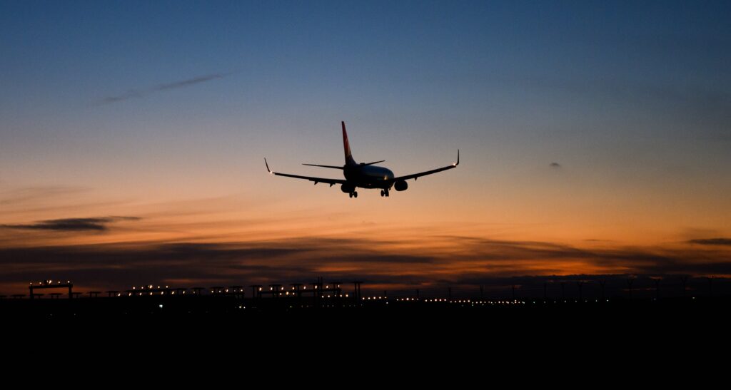 Le ciel se referme : pourquoi les avions passent d&eacute;sormais par l&rsquo;Afghanistan