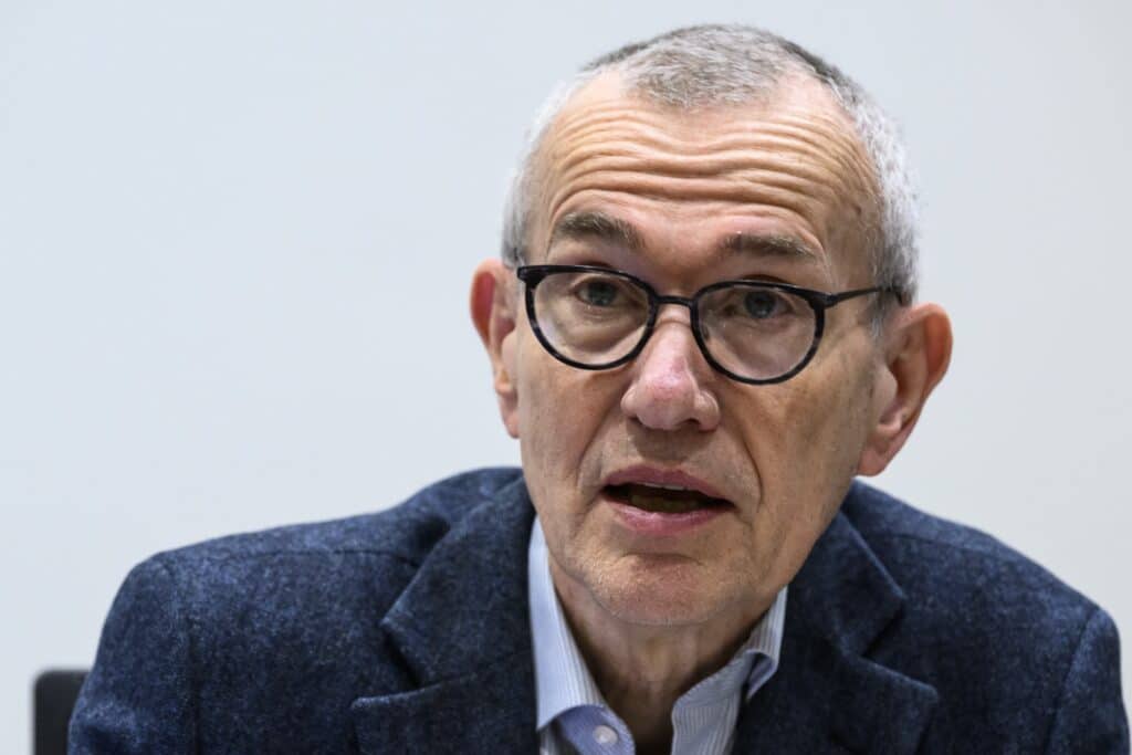 Vandenbroucke wil gerichte energie steun en Europese taks op overwinsten oliebedrijven