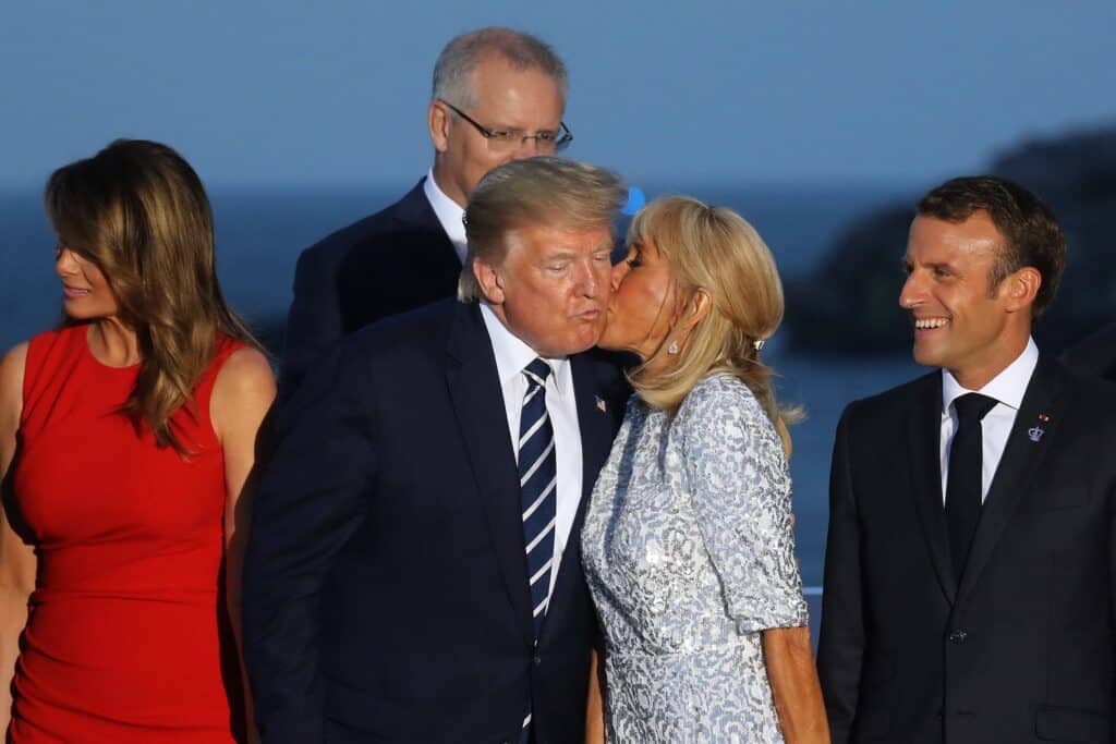 Trump soutient Brigitte Macron et divise les Maga