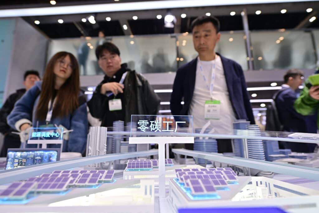 Batteries &eacute;lectriques : la Chine pulv&eacute;rise les standards et creuse l&rsquo;&eacute;cart avec l&rsquo;Occident