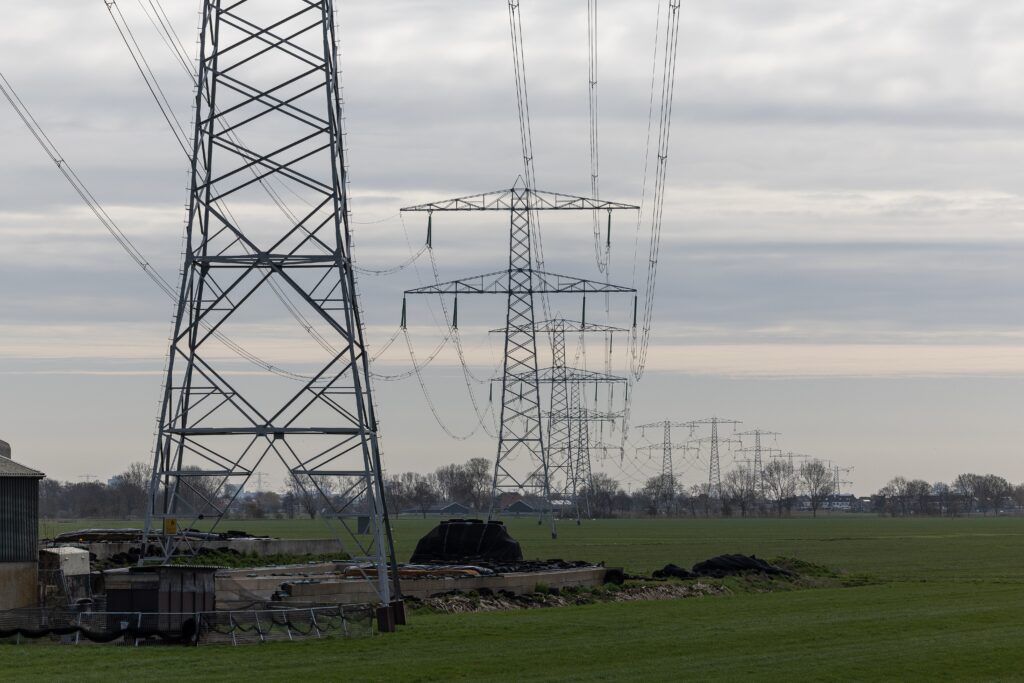 Prix de l'&eacute;lectricit&eacute; : "La Belgique reste un pays o&ugrave; l&rsquo;industrie peut encore produire, mais beaucoup plus difficilement investir" (Febeliac/Deloitte)