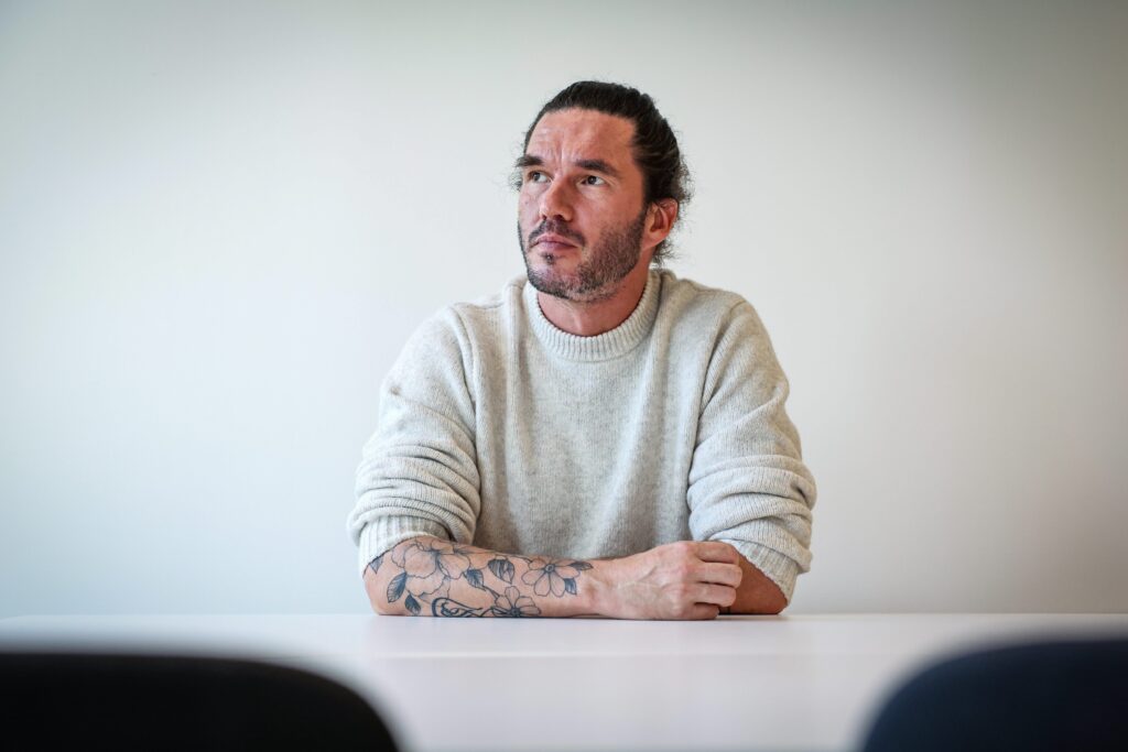 De la cellule iranienne aux imp&ocirc;ts fran&ccedil;ais : le p&eacute;riple de Benjamin Bri&egrave;re