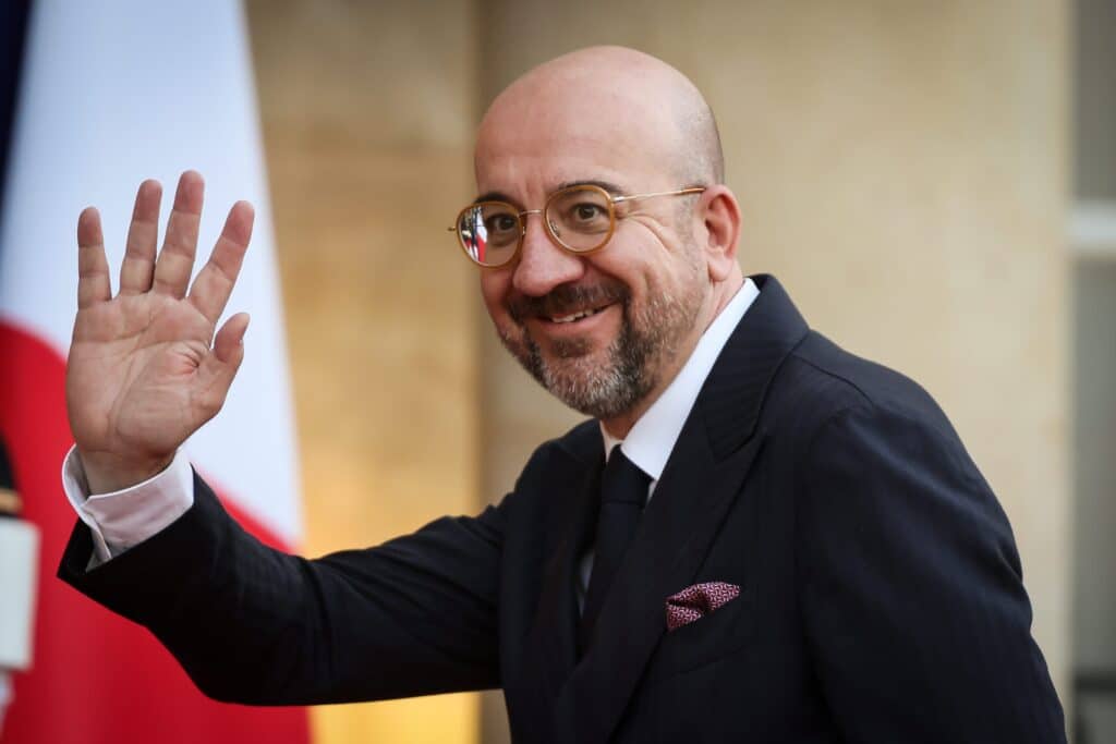 Charles Michel d&eacute;zingue von der Leyen, qualifi&eacute;e de &laquo;&nbsp;super-autoritaire&nbsp;&raquo;