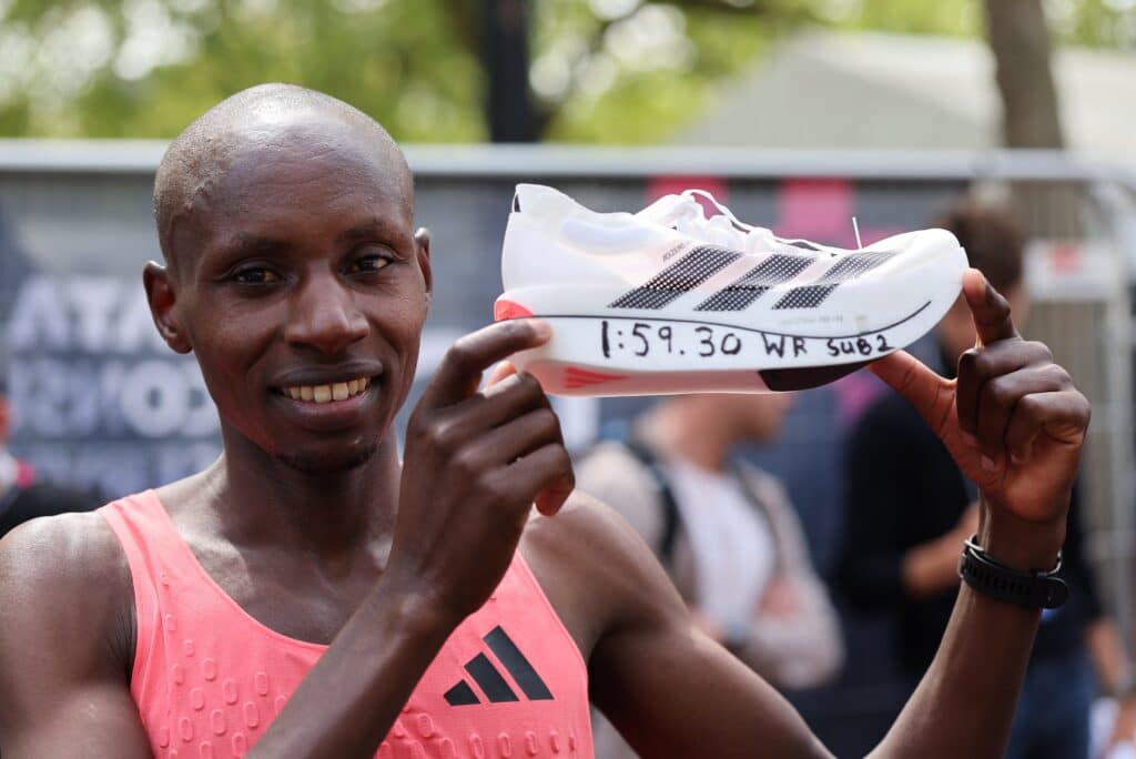 Marathon : Sabastian Sawe brise la barri&egrave;re mythique des deux heures &agrave; Londres