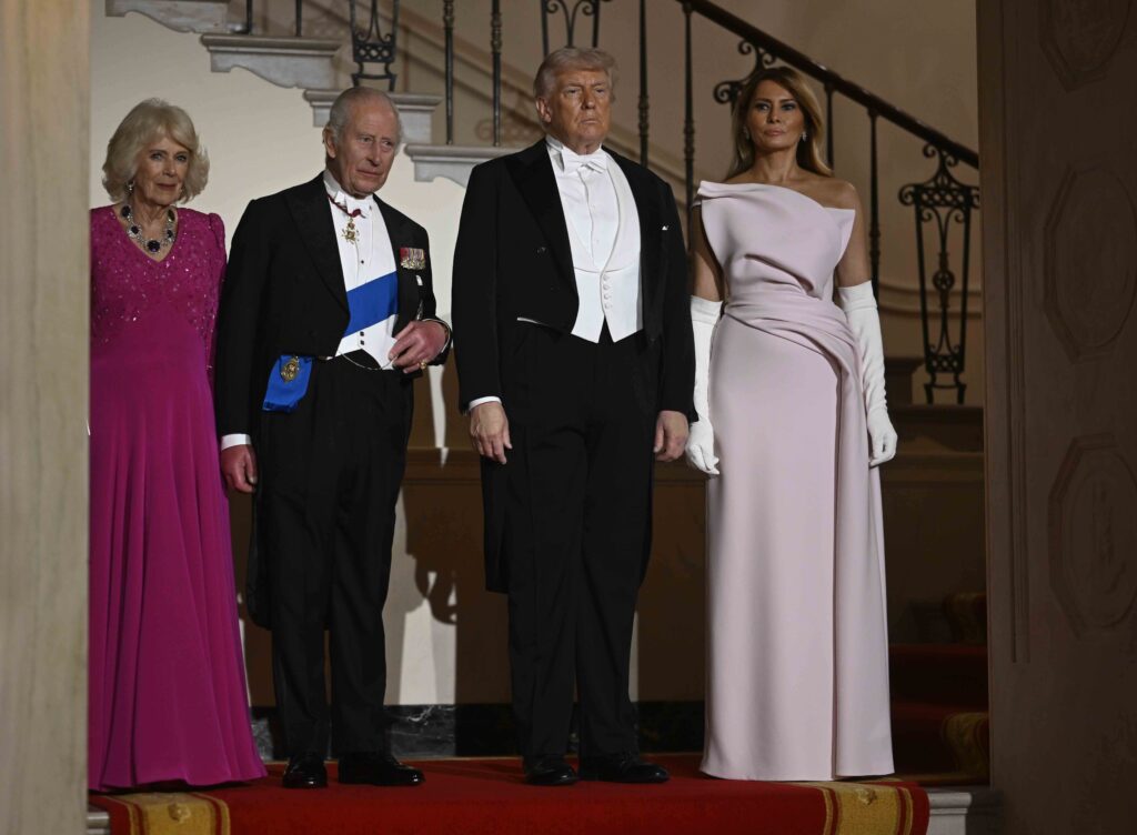 &laquo; Sans nous, vous parleriez fran&ccedil;ais &raquo; : Charles III pique Trump avec humour &agrave; la Maison-Blanche