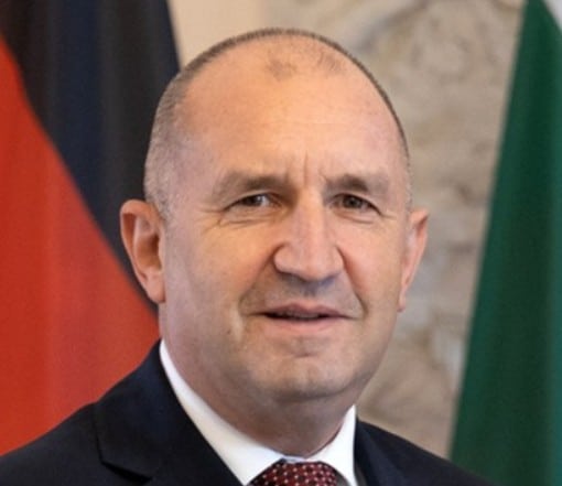 La Bulgarie vote, Roumen Radev favori d'&eacute;lections marqu&eacute;es par la lassitude des &eacute;lecteurs