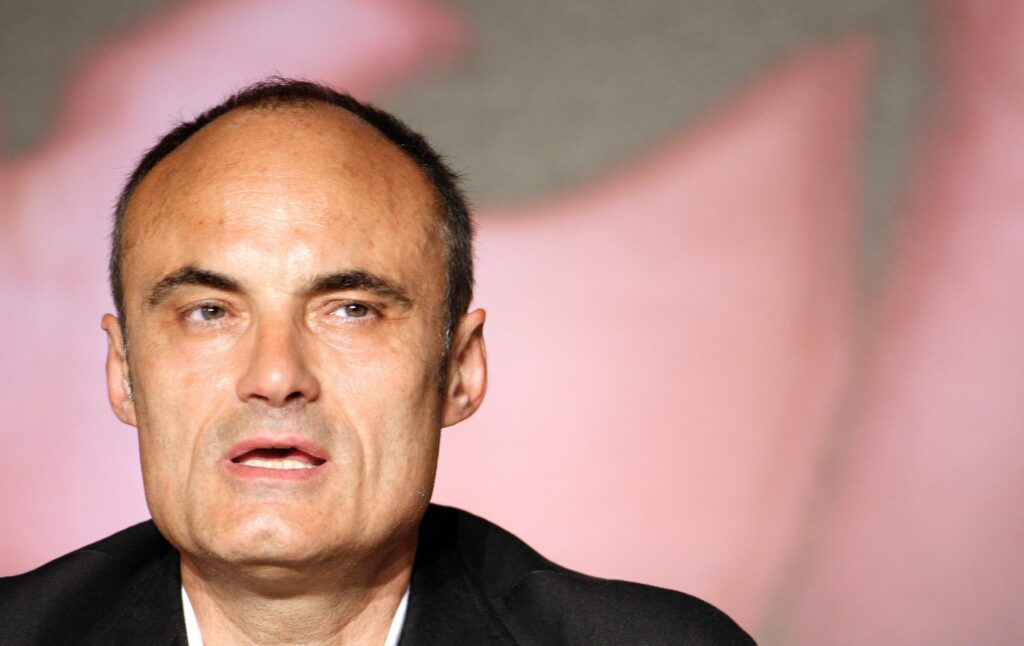 Philippe Val vole au secours de Sophia Aram et accuse Radio Nova de d&eacute;rive antis&eacute;mite