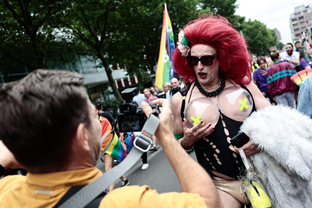 &Agrave; Waremme, une lecture de contes anim&eacute;e par une drag-queen provoque une pol&eacute;mique