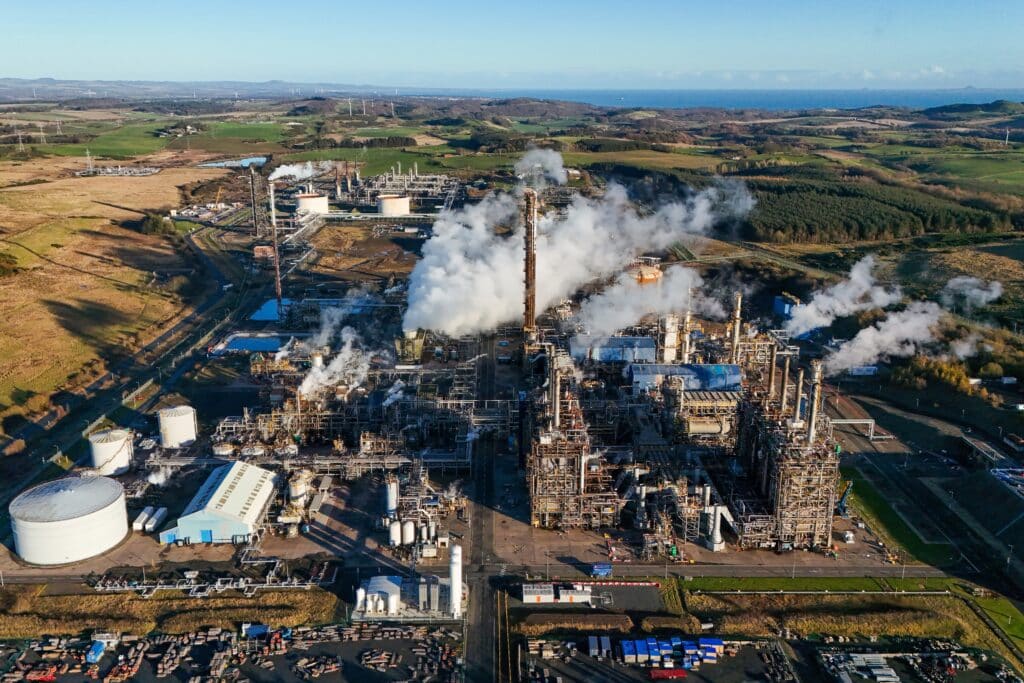 ExxonMobil avance sur tous les fronts : la strat&eacute;gie du g&eacute;ant am&eacute;ricain change d&rsquo;&eacute;chelle