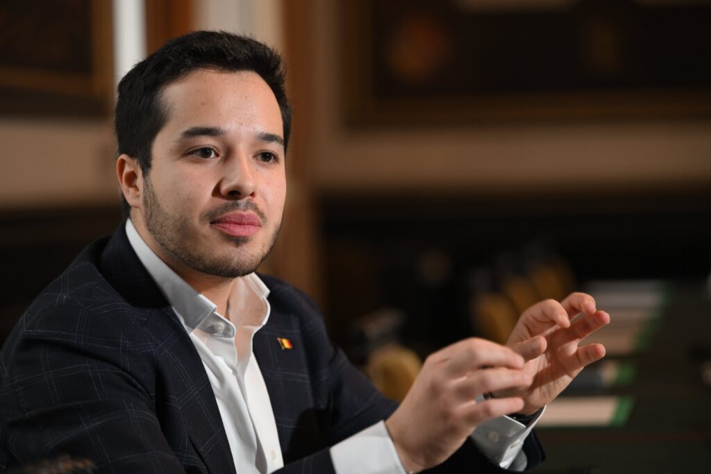Voici le "parquet financier" : le plan ambitieux de l'Arizona contre la fraude et la corruption